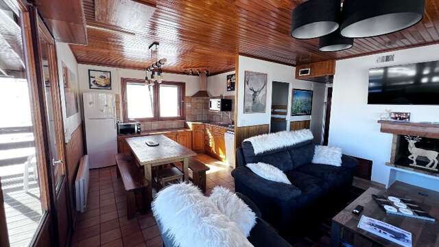 CHALET DANS RÉSIDENCE VILLAGE DES CHALETS 138
