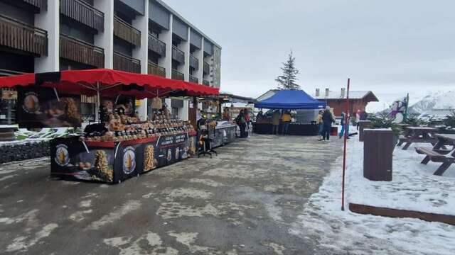 Le rendez-vous des artisans et producteurs locaux au Pla d'Adet
