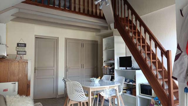 APPARTEMENT DANS RESIDENCE AURETTE
