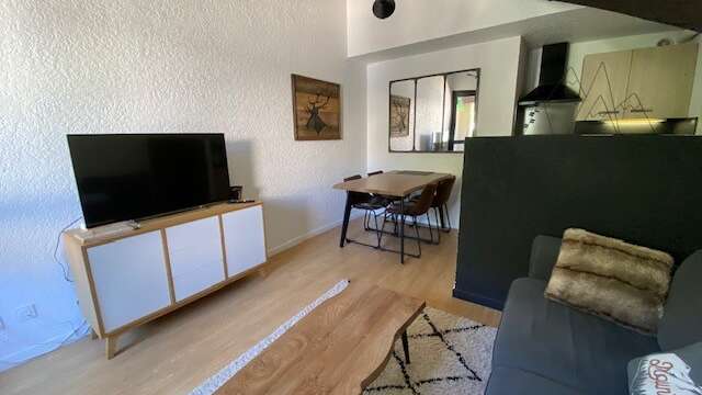 APPARTEMENT DANS RESIDENCE BEL AURE