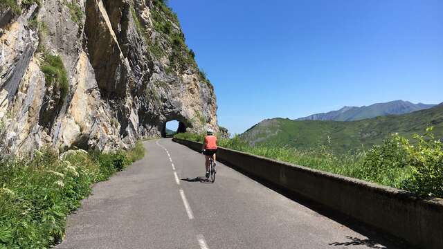 LOURDES COL D'AUBISQUE PAR SPANDELLES