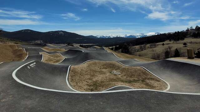 ZONE DE LOISIRS - PUMP TRACK