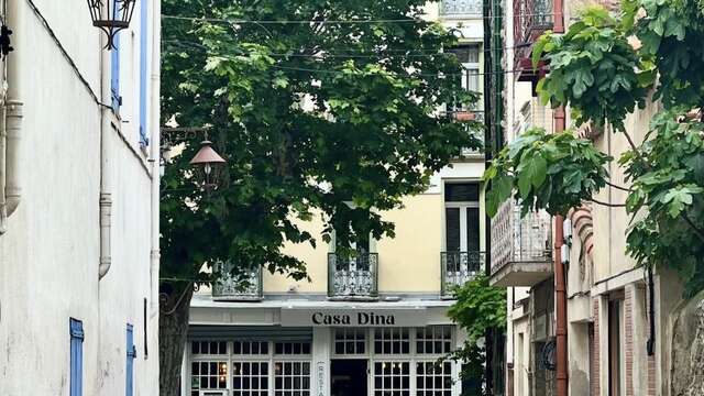 CASA DINA