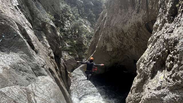 H2O CANYONING