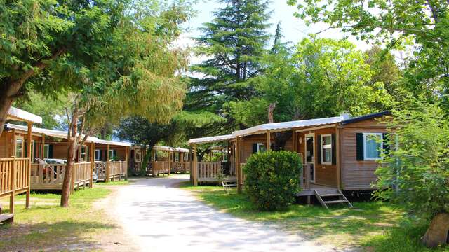 CAMPING LES CASTEILLETS