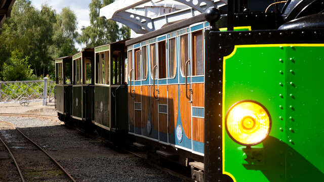 Le Muséotrain de Semur-en-Vallon