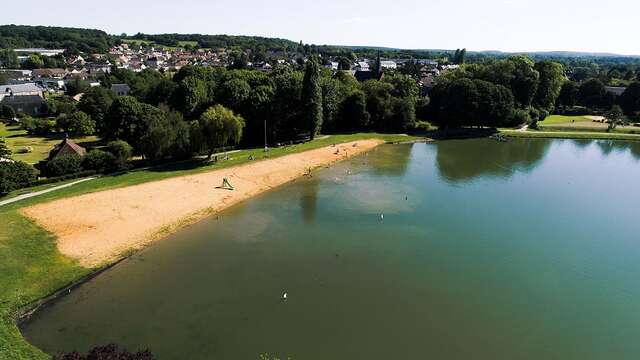 Base de loisirs de Tuffé-Val-de-la-Cheronne