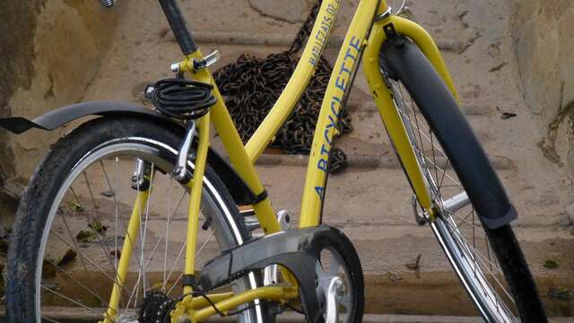 À BICYCLETTE