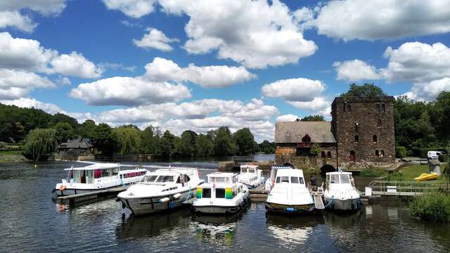 LES CANALOUS - LOCATION DE BATEAUX HABITABLES