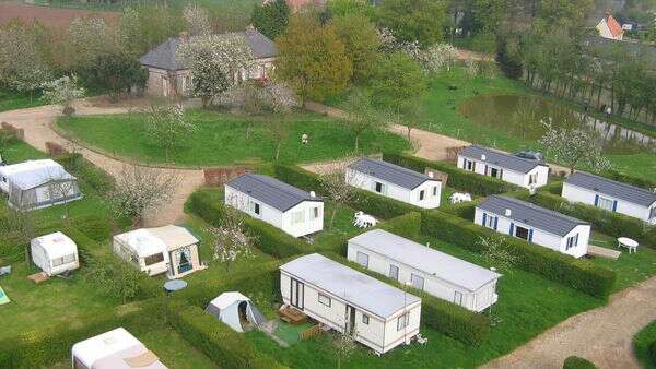 Aire de stationnement et de service Camping La Ferme de la Hêtraie