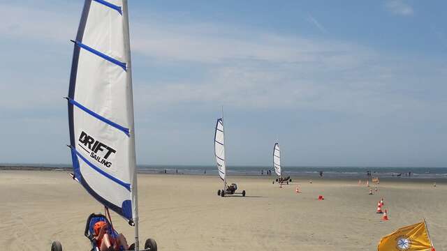 Initiation au char à voile sur la Côte d’Albâtre