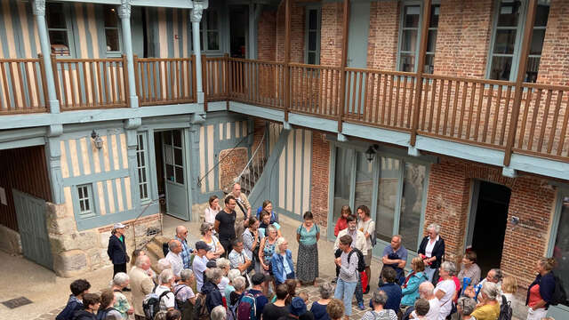 SUR LES PAS DE MAUPASSANT À FÉCAMP