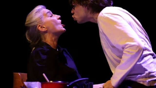 Théâtre : "Je te jure, Jeanne, que j'ai envie"