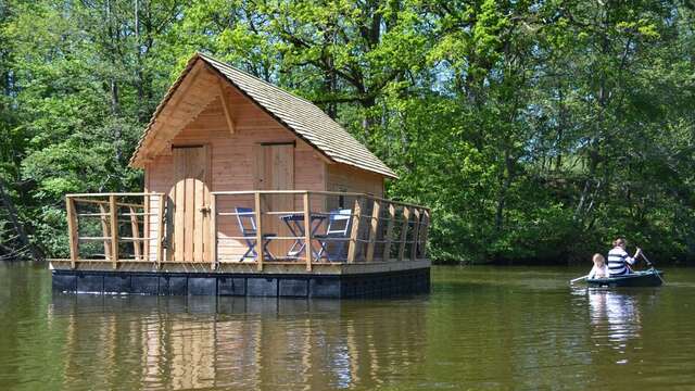 DOMAINE DES VAULX - CABANE FLOTTANTE BELLE-ÎLE