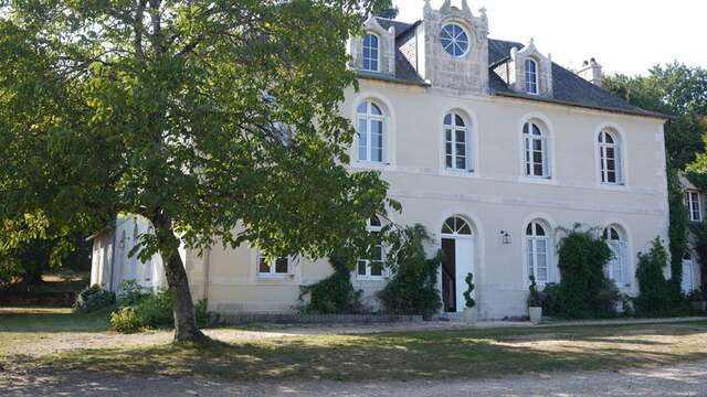 Domaines du Moulin Authier : Meublé Le Prieuré de Coussac-Bonneval – Gîte 1