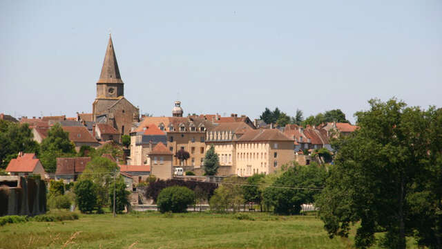 C21 circuit cyclo famille autour de Magnac-Laval et Villefavard