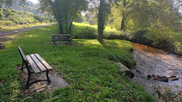 Aire de pique-nique - Pont de Boisse