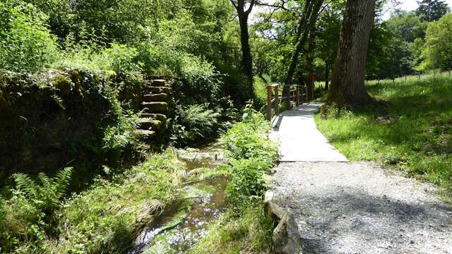 Aire de pique-nique - Parcours du Rimaury