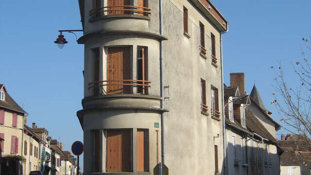 Visite commentée sur la diffusion de l'esthétique Art déco dans le bourg de Coussac-Bonneval