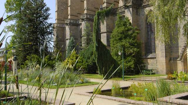 Balade dans les jardins de l'Evéché - Limoges