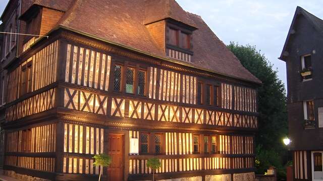 Vieux Manoir museum