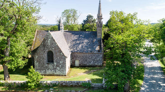 Chapelle et fontaine des Sept-Saints