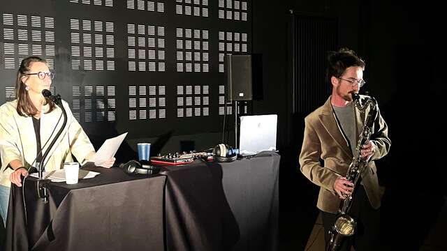 HISTOIRES D'ICI E-pad an deiz/Durant le jour