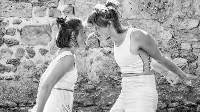 La Pomme - Cie Eve & Eve