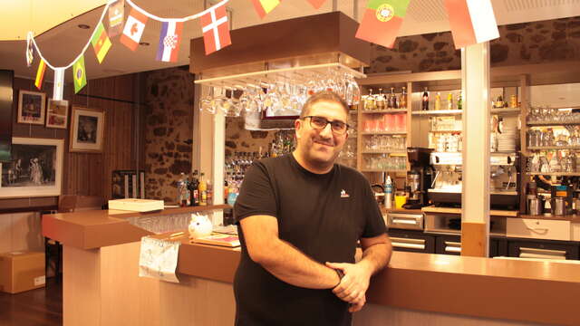 Le Café Chaud