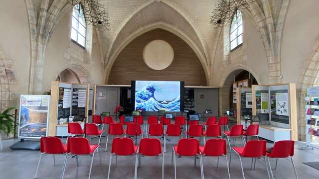 Visite de la Micro-folie