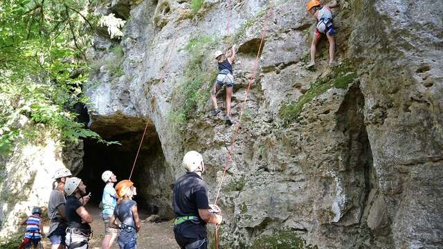 Eté actif - escalade en falaise
