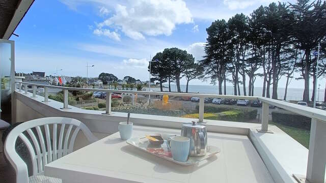 Location corniche de la plage
