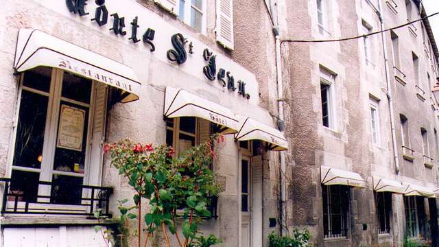 Hôtel Restaurant A la Porte Saint Jean