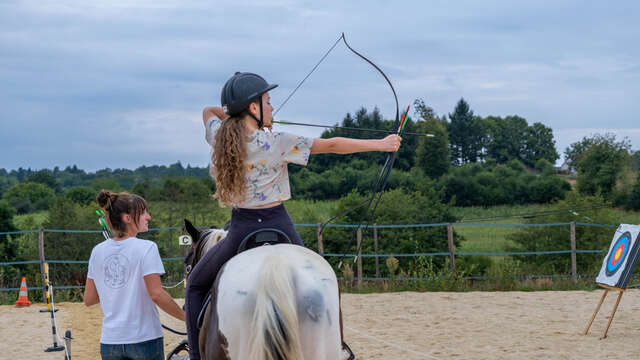 Stage tir à l'arc à cheval