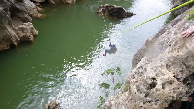 ROC'N RIVER - CANYONING