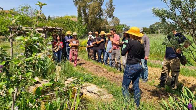 LES ATELIERS AGROÉCOLOGIQUES