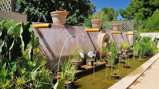 JARDIN ANTIQUE MÉDITERRANÉEN