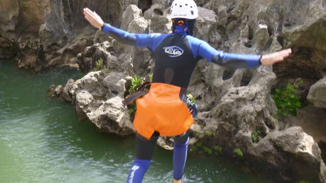 ROC'N RIVER - CANYONING