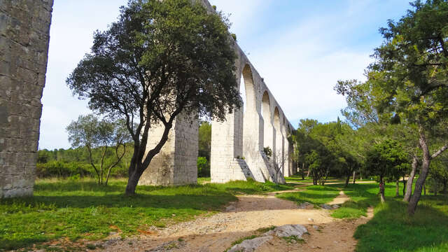 AQUEDUC DE CASTRIES