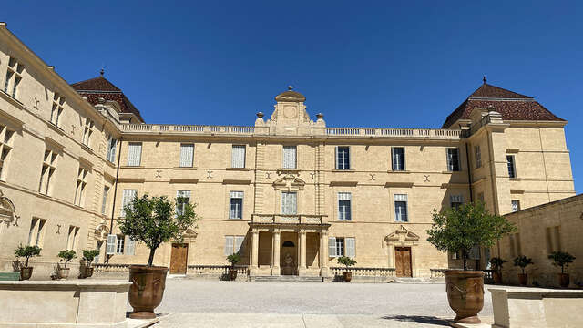 CHÂTEAU DE CASTRIES