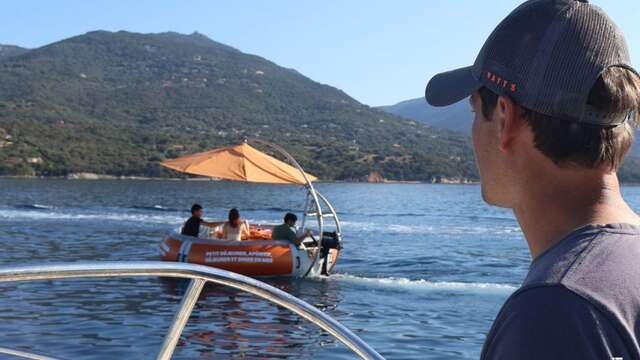 CORSICA GROOM BOAT