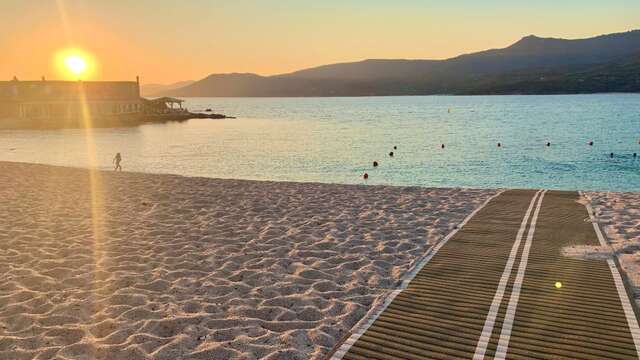 PLAGE DU LIDO -  LE CORSAIRE