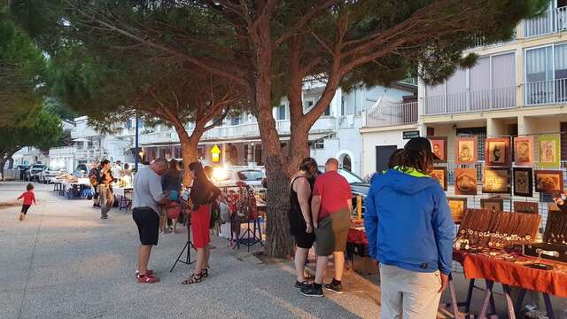 Marché d'Art, d'Artisanat & Saveurs