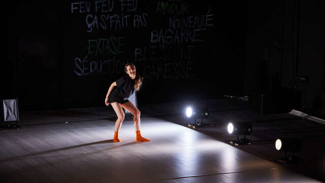 Performance et film de Julie Gouju | Danse contemporaine à La Corvette