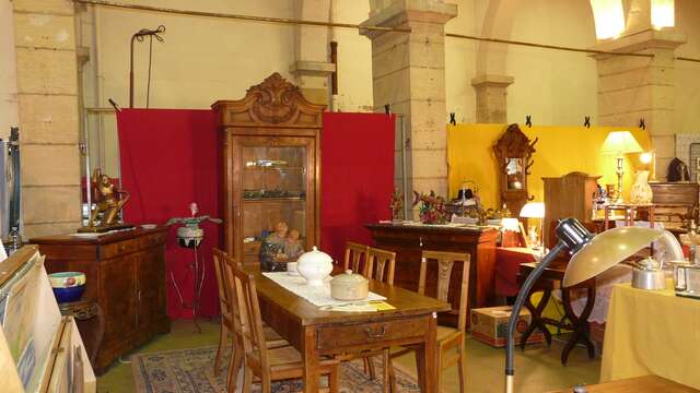 Antiquités Brocante - saison 2023