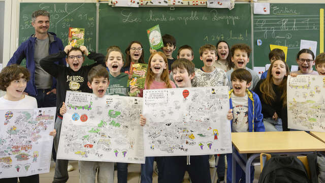 Les élèves exposent leurs "Regards sur les Climats"