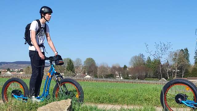 ACTIVE TOURS - Balade en E-Trott dans le vignoble : 2 heures