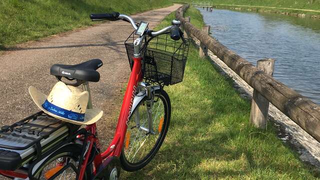 Location de vélos VAE et musculaires - Office de tourisme