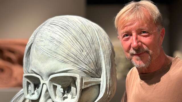 Interview animée avec le sculpteur Paul Day