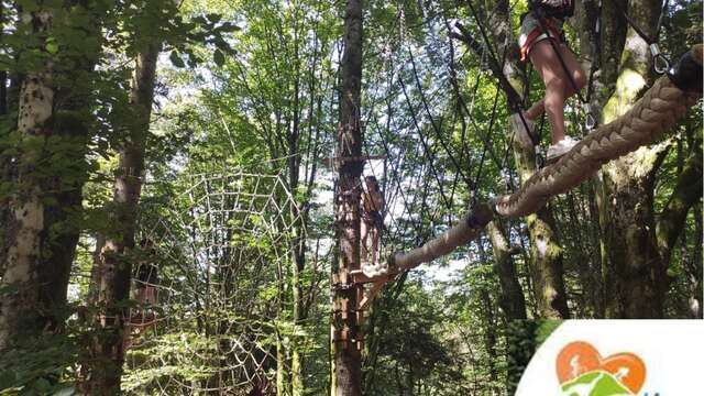 ACCRO'PLANCHE - Parcours dans les arbres